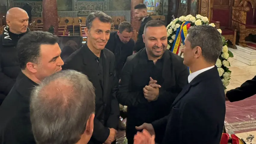 Mircea Lucescu son yolculuğuna uğurlandı haberinin görseli