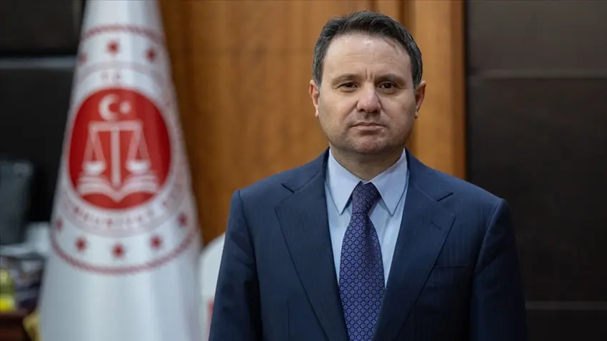 Adalet Bakanı duyurdu: Hakim başına düşen dosya sayısı azaltılacak haberinin görseli