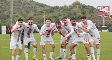 Altınordu ile Bucaspor 1928 derbide karşı karşıya