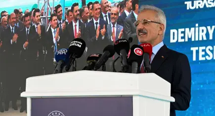Bakan Uraloğlu: Ordumuz için 41 yeni yük vagonu üretilecek