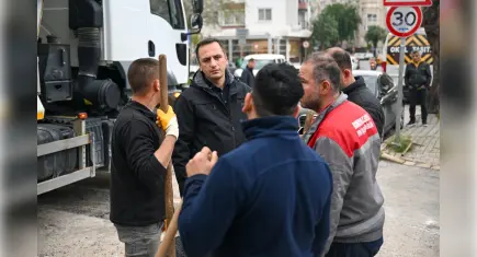 Bornova’nın kalbi yenileniyor: Zafer Caddesi baştan sona ışıldayacak