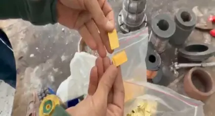 Sahte altın atölyesine baskın: 472 parça ele geçirildi