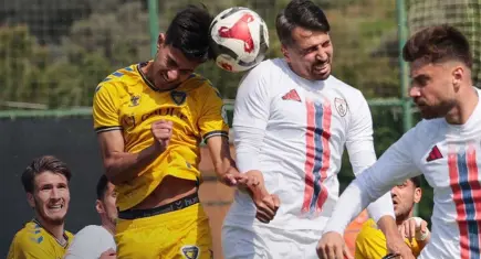  Altınordu İzmir derbisinde hata yapmadı!