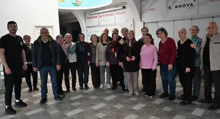 Bornova’da ileri yaşta hayata drama ile dokunuş