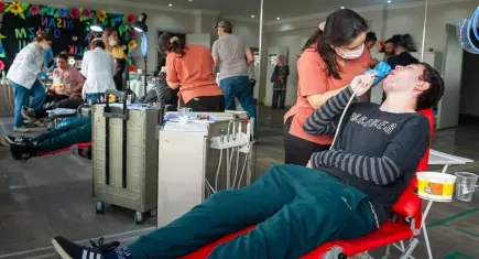 Karşıyaka’da özel gereksinimli bireylere ücretsiz ağız ve diş sağlığı hizmeti