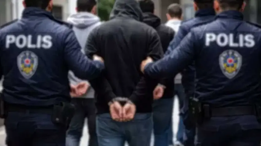 Bayğaralar suç örgütüne Adana merkezli 8 ilde operasyon haberinin görseli