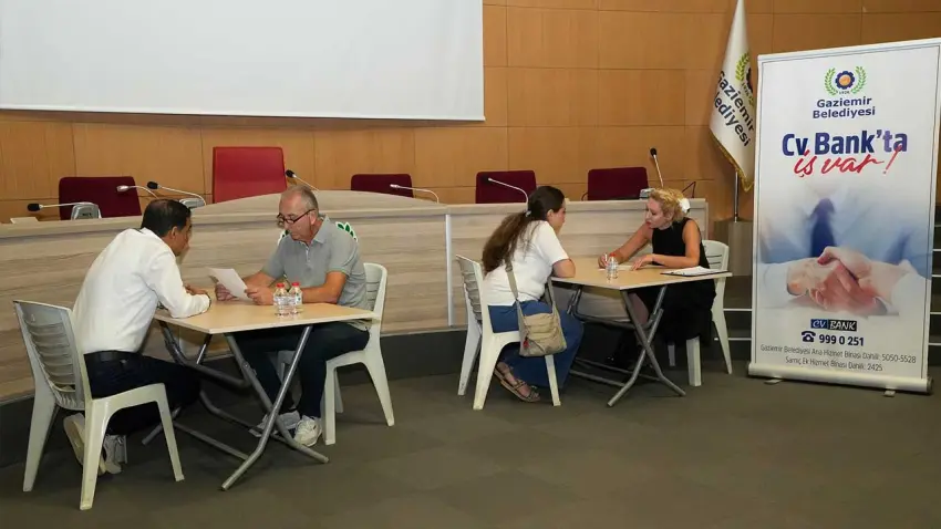 Gaziemir Belediyesi’nden istihdama güçlü destek haberinin görseli