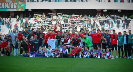 Karşıyaka Play-Off öncesi güç gösterisi yaptı