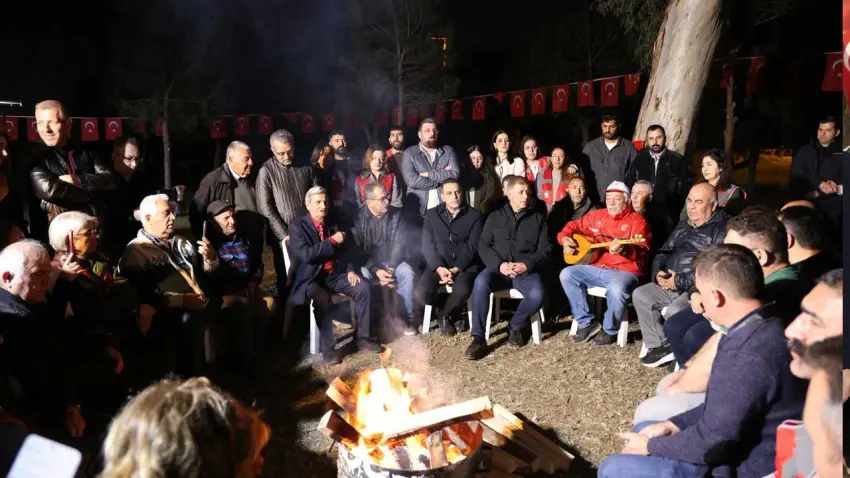 Meslek Fabrikası nöbetine destek büyüyor haberinin görseli