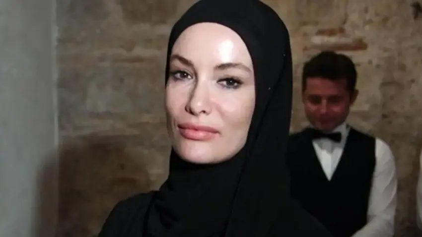 Oyuncu Gamze Özçelik yıllar sonra setlere dönüyor haberinin görseli