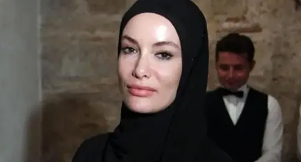 Oyuncu Gamze Özçelik yıllar sonra setlere dönüyor
