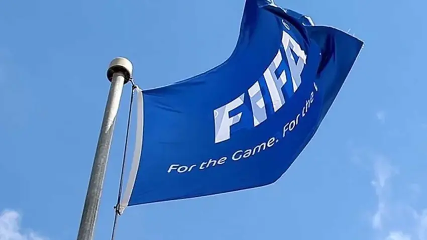 Yeni Malatyaspor'a FIFA'dan bir darbe daha haberinin görseli