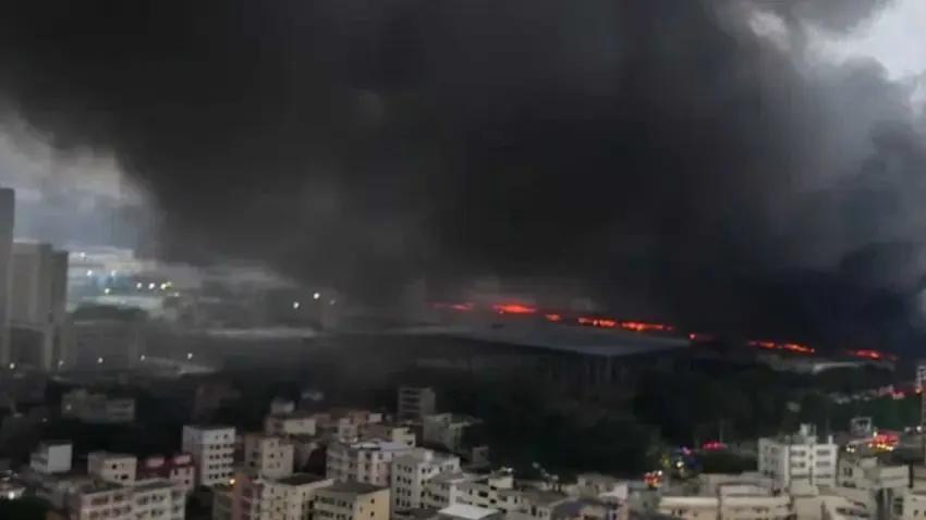 Elektrikli araç devi BYD'nin fabrikasında yangın haberinin görseli