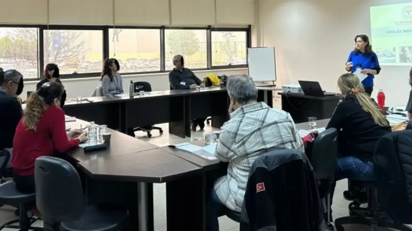 EÜ’de Sertifikalı Temel İlk Yardım Eğitimi tamamlandı haberinin görseli