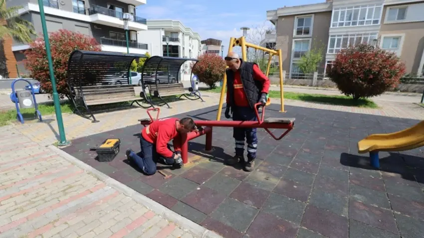 Menderes’teki Tütüncüoğlu Parkı yenilendi haberinin görseli