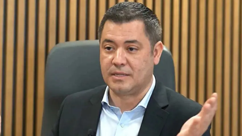 Murat Ongun ilk kez kürsüde haberinin görseli