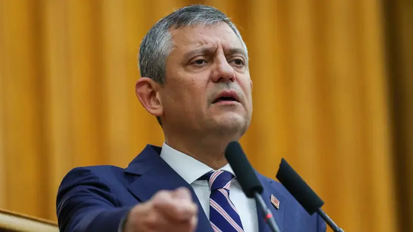 Özgür Özel: Ekonomik krizin yılı yok, bitmek bilmiyor