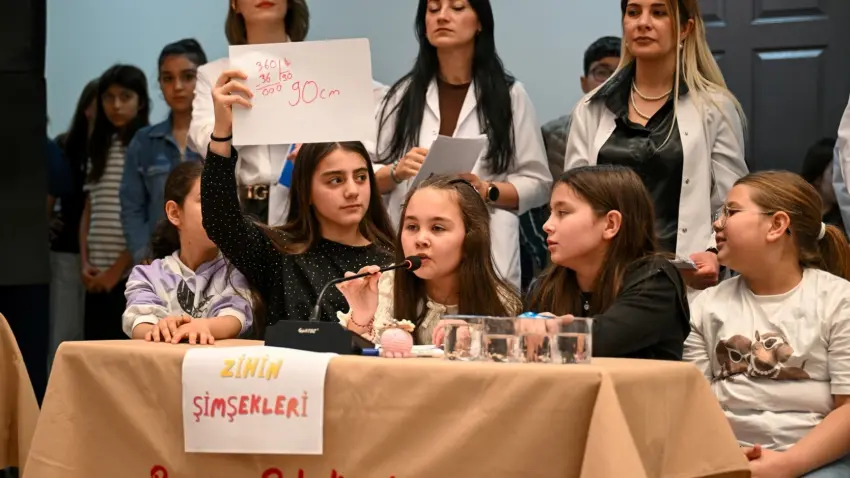 Bornova’da öğrenciler bilgi yarışmasında buluştu haberinin görseli