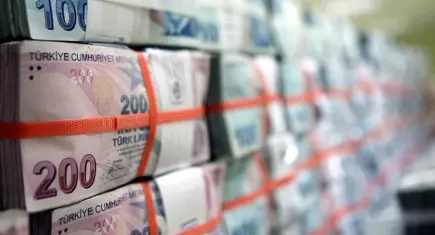 Bütçede faiz yükü artıyor