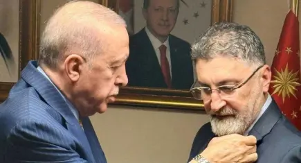 CHP’den istifa eden Serik Belediye Başkanı Kadir Kumbul AK Parti’ye katıldı