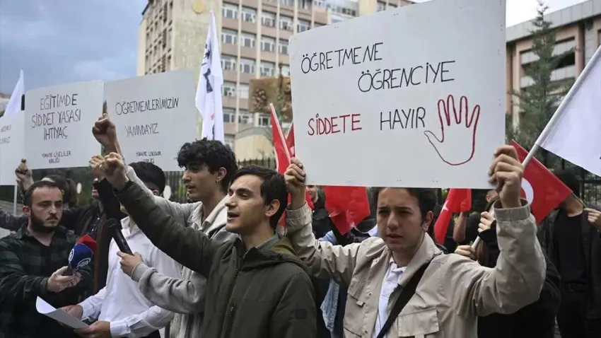 Eğitim-İş’ten çağrı: Eğitimde şiddete karşı 2 gün iş bırakma kararı haberinin görseli