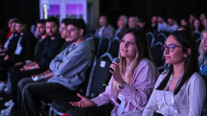 Marble Talks’ta ‘Zamanın İzi’ söyleşisi