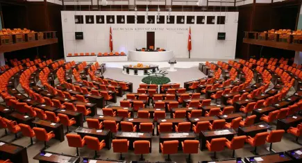 Okullarda yaşanan saldırılar Meclis'te görüşülecek