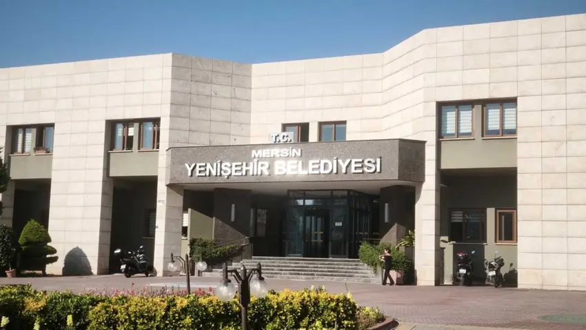 Yenişehir Belediyesi'nde rüşvet depremi: 12 tutuklama haberinin görseli