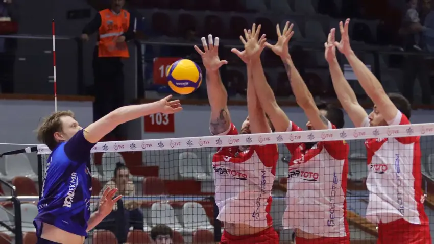 Altekma sahasında İstanbul Gençlik’e 3-0 mağlup oldu