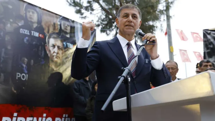 İzmir’in tarihi direnişinde 11’inci gün: Bu haksızlık bitmedikçe eylem de bitmez haberinin görseli