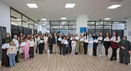 Konak’ta Anne Destek Programı Mezunları sertifikalarını aldı