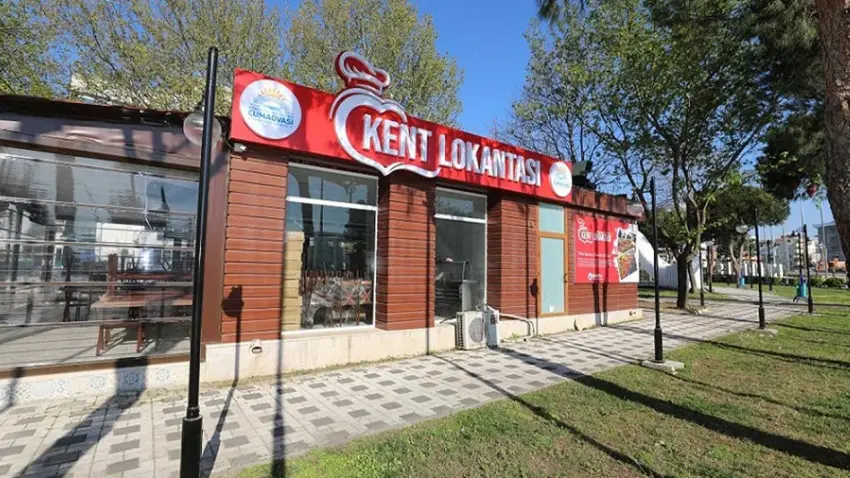 Menderes’te Kent Lokantası bir yılda rekor kırdı: 64 bin 888 kişiye hizmet haberinin görseli