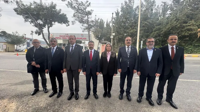 TBMM Hükümlü ve Tutuklu Haklarını İnceleme Alt Komisyonu Buca Cezaevi’nde haberinin görseli