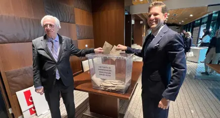 8 yıllık dönem sona erdi; Eskinazi başkanlığı Turan Göksan’a devretti