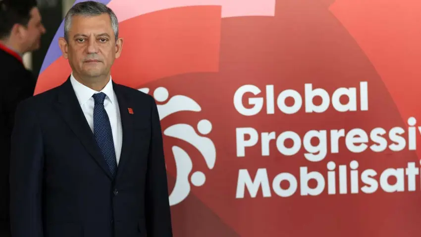 CHP Genel Başkanı Özel: Türkiye, tuhaf ölümler ülkesi oldu haberinin görseli