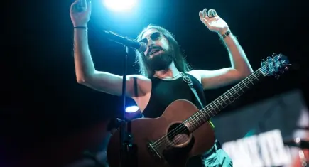 Emre Fel İzmir’de sahne alacak