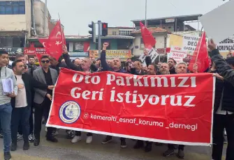 Kemeraltı’nda otopark isyanı: Esnaf kepenk indirdi