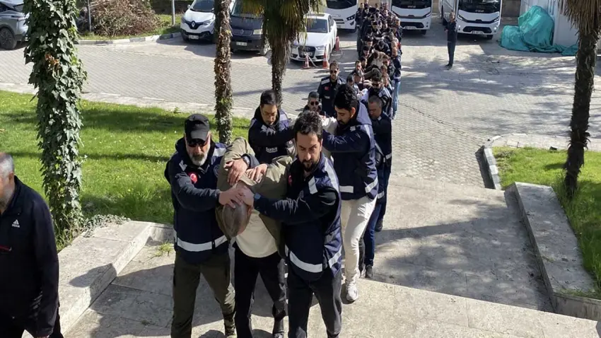 Suç örgütüne büyük darbe: 482 bin sentetik hap yakalandı