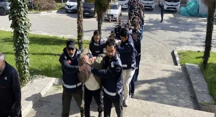 Suç örgütüne büyük darbe: 482 bin sentetik hap yakalandı