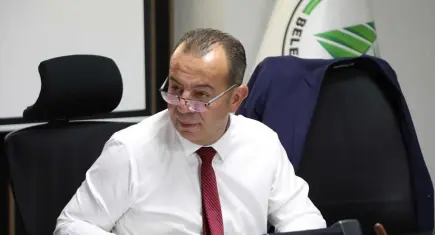 Tanju Özcan’ın ‘Tehdit ve Şantaj’ davasında ilk duruşma görüldü