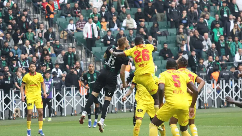 Göztepe Kocaeli'de uzatmalarda yıkıldı: Galibiyet son anda kaçtı! haberinin görseli