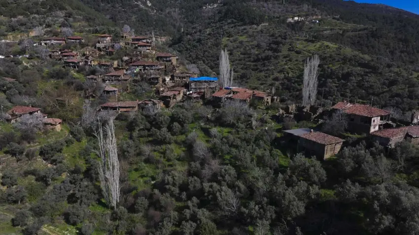 “Hayalet Köy” Lübbey yurizmle yeniden canlandırılacak haberinin görseli