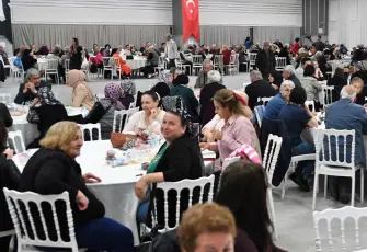 Kent Kasap’tan yararlananlar dayanışma yemeğinde buluştu
