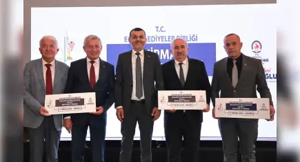 Ege Belediyeler Birliği Denizli’de bir araya geldi