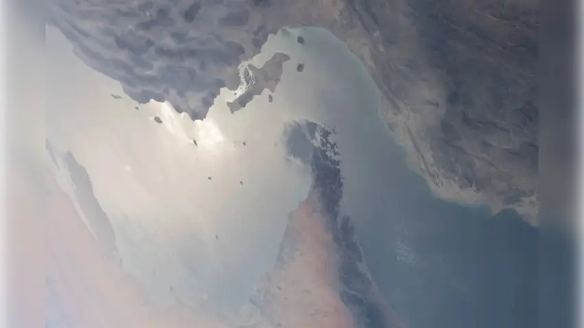 İran’dan Hürmüz Boğazı açıklaması: Abluka kaldırılmadan geçiş olmayacak haberinin görseli