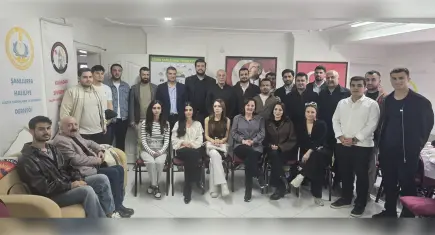 İzmir’deki Şanlıurfalı hukukçular, gençlik ve deneyim arasında bağ kurdu