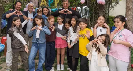 Başkan Tugay Hasanağa Bahçesi’nde vatandaşlarla buluştu