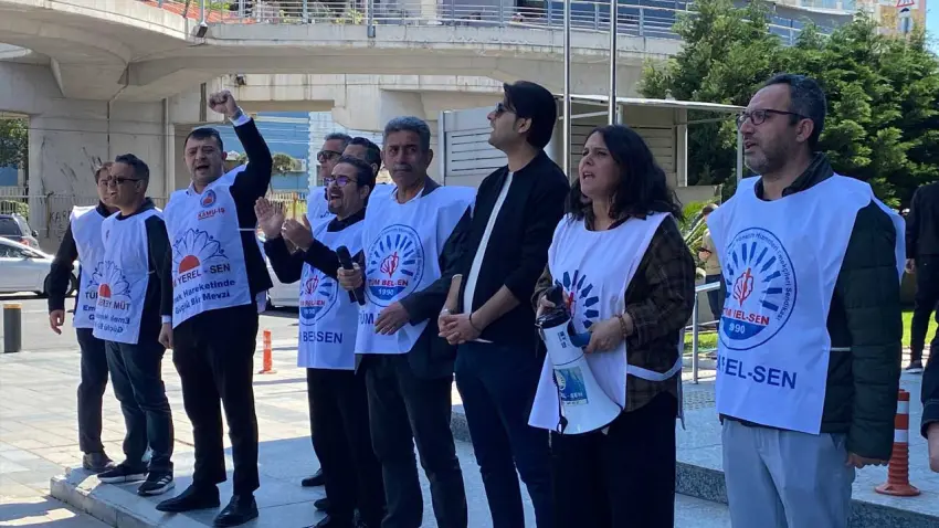 Bayraklı’da TİS düğümü çözülmüyor: İşçiler yeniden sokakta haberinin görseli