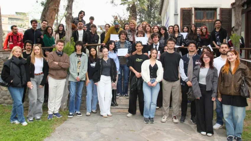 EÜ’de Dünya Sanat Günü sergiyle kutlandı