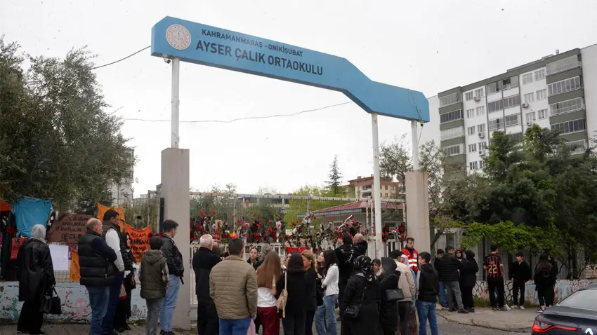 Kahramanmaraş’ta 9 kişiyi öldüren öğrenci arkadaşlarına ‘okula silahla saldıracağım’ demiş haberinin görseli